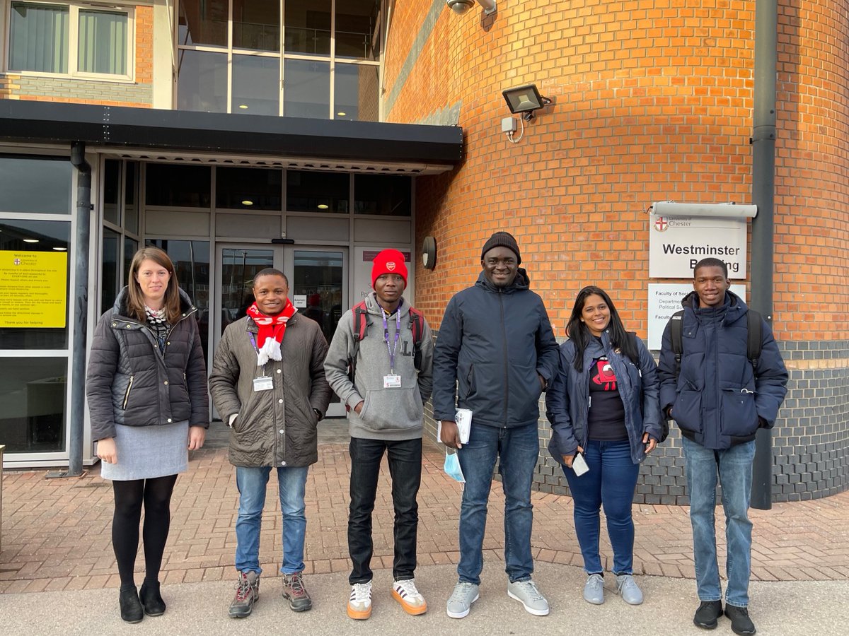UoCMedSchool's tweet photo. Dr Michelle Cordingley (@M_Cordingley) enjoyed meeting some of the new MSc Biomedical Science students yesterday. We look forward to welcoming the rest of the cohort to Chester soonπ
#MScBiomedicalScience #ChesterMedicalSchool @UoCInter https://t.co/0yJmALtpAR