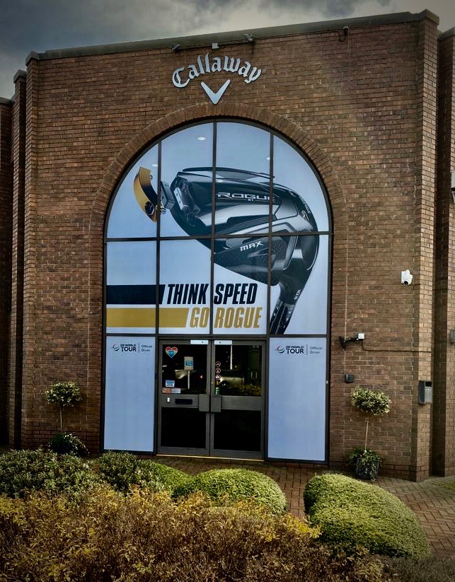 CallawayGolfEU's tweet photo. Our European HQ has gone Rogue! 👊

Good morning from an early-Spring Chessington. 👋

#Callaway | #RogueST https://t.co/ovM4nlV0cD