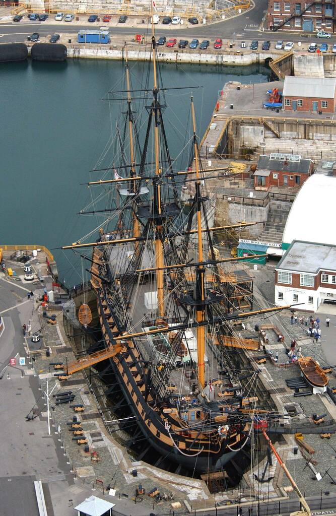 sfwpornnetwork's tweet photo. 🚂[#MachinePorn] HMS Victory - the oldest commissioned warship in the world
🔗 https://t.co/iVyxTvHGfV https://t.co/phA5UoXuLM