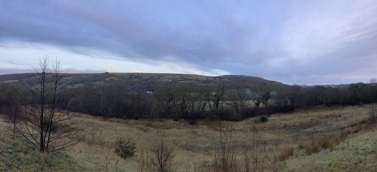 DaleTemplar's tweet photo. The view from the top of my morning run . In the moody but beautiful Brecon National Park ⁦@BreconBeaconsNP⁩ - prior to filming ⁦@OneTribeTV⁩ https://t.co/KnZaDtcoaK