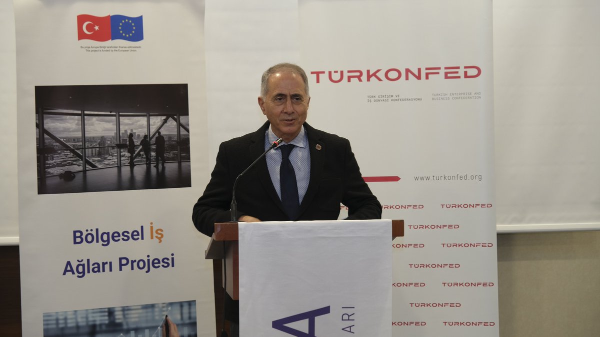 Eğitim ve sanayi arasında kopukluk sorunu olduğunu vurgulayan İstanbul Rumeli Üni. Rektörü Prof. Dr. <a href="/TamerDodurka/">Tamer Dodurka</a> “TÜRKONFED ile sanayi ve eğitimin birliğini sağlamak için her türlü iş birliği yapmaya hazırız.” dedi. 
#BİA #Güçlükurumgüçlübölge #Güçlübölgegüçlüsiviltoplum