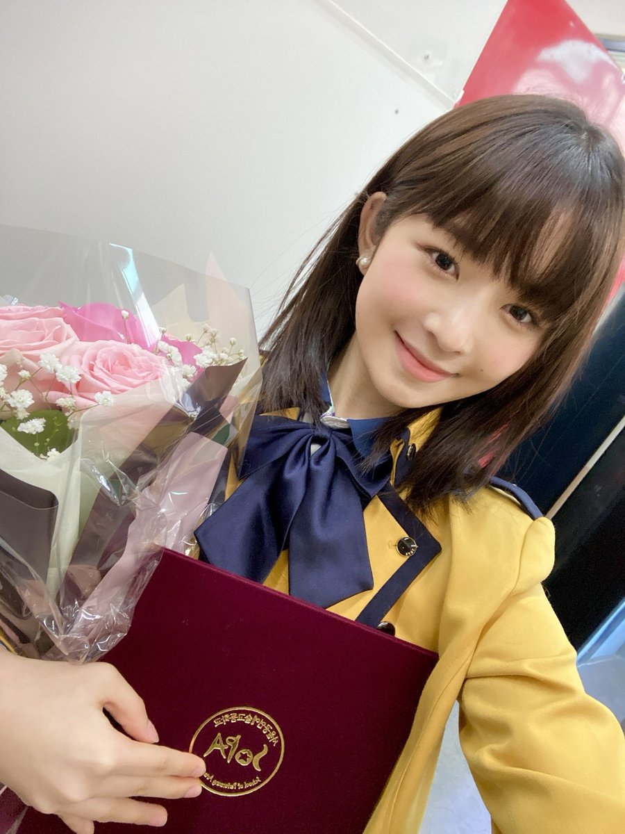 iveyujidaeng's tweet photo. congratulations my love 🎓
#HappyGraduationRei https://t.co/mSiml2i5Cx