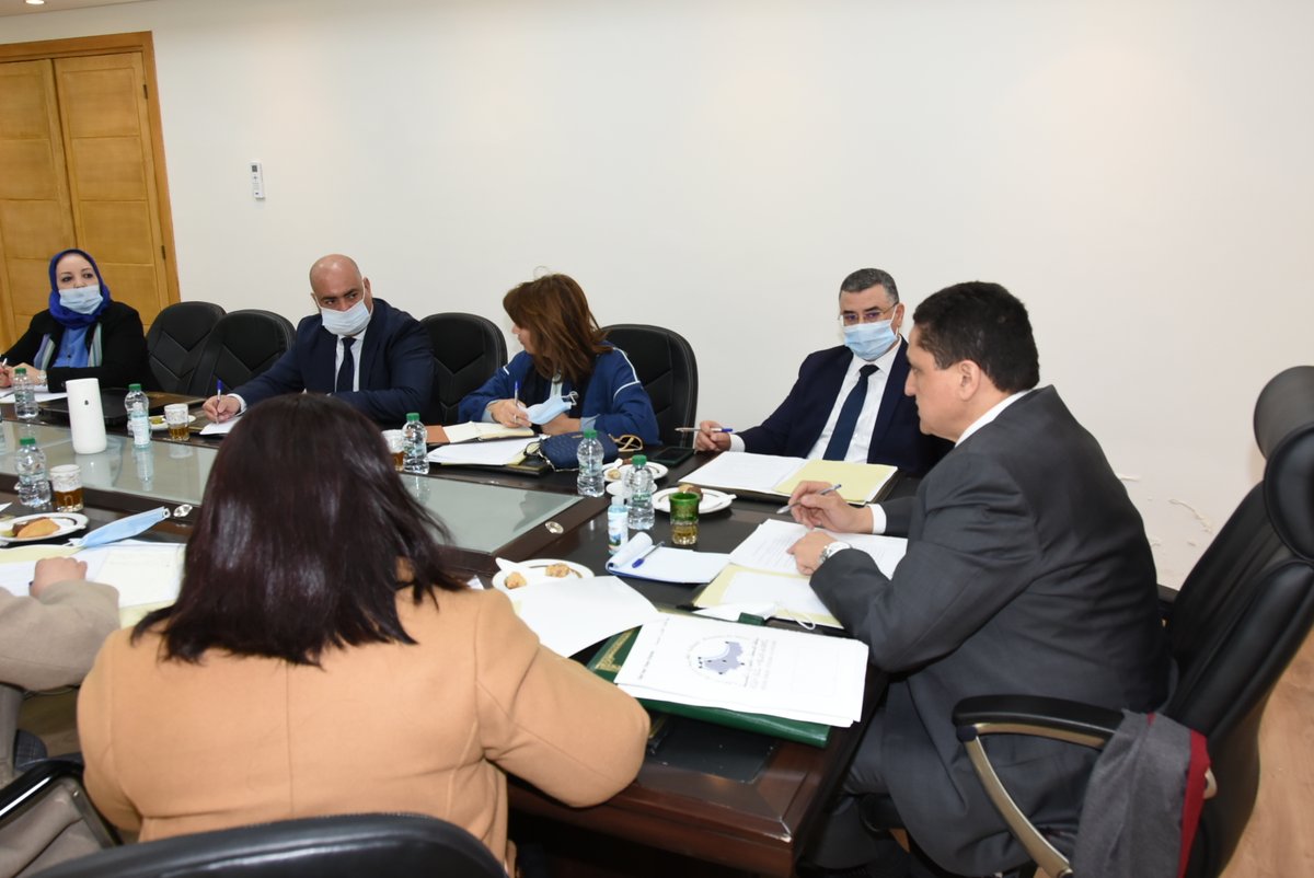 crtta_ma's tweet photo. ترأس رئيس مجلس جهة طنجة تطوان الحسيمة السيد عمر مورو، يوم الاربعاء 9 فبراير 2022 بطنجة، اجتماعا مع رؤساء الفرق بمجلس الجهة.
وخصص الاجتماع للتداول في ترتيبات الدورة العادية للمجلس المقرر عقدها يوم 7 مارس 2022، بمقر مجلس الجهة بطنجة. https://t.co/VZColNWxyo