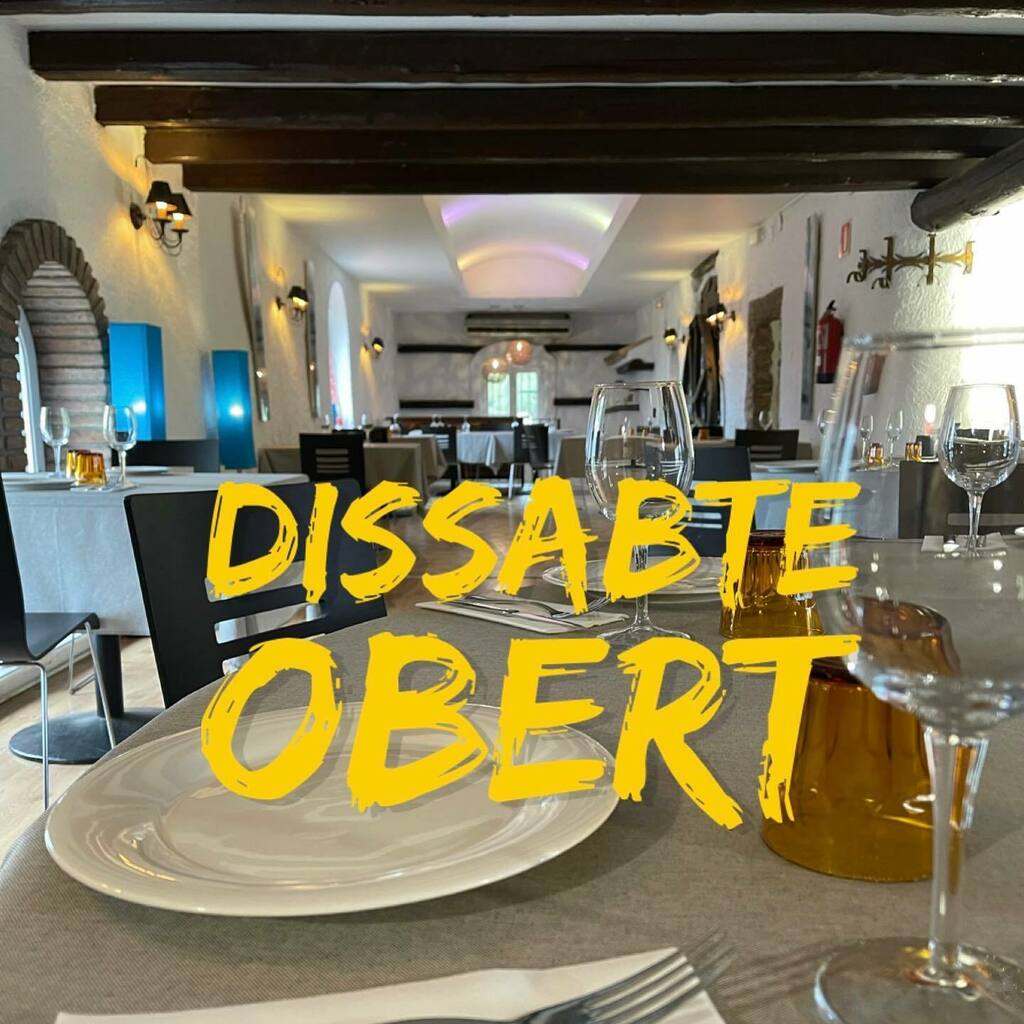 comerenroses's tweet photo. Si si!! A partir de dissabte 12 de febrer obrim en horari habitual.
Amb els nostres menús, calçots i preparant els apats de grups de carnaval 🎭. També batejos, comunions i casaments. 
Tot a la nostra fantàstica terrassa i amplis interiors.

Info i Re… https://t.co/GOr08mDXb3 https://t.co/pVlBD0NXIN