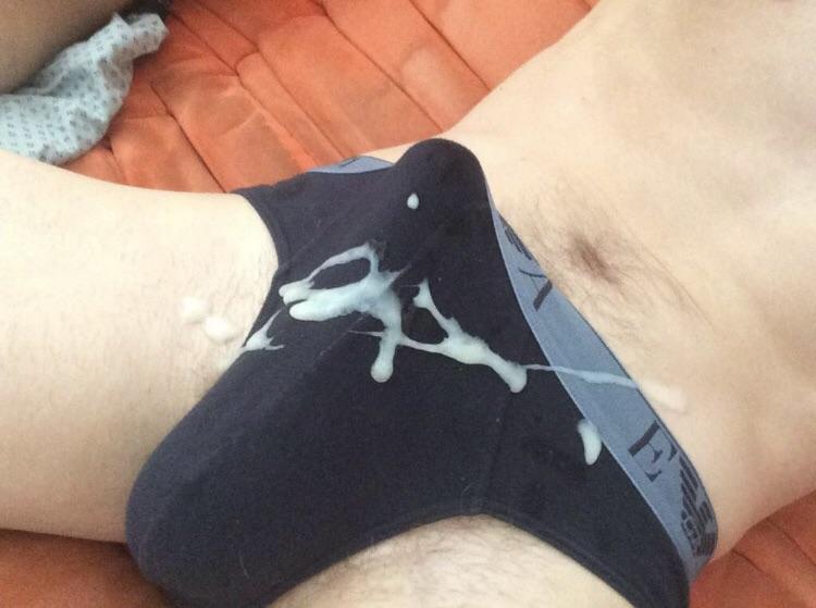 Cum Undie tweet media