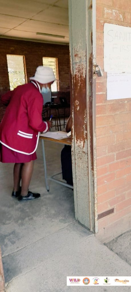 EkhayaVote2023's tweet photo. #TeamMagwegwe | It's gratifying to see the efforts of the energetic young voter educators bear fruits. | Here are visuals of students registering to vote after getting voter education. 💃💃💃
#RegisteringToVote #FocusedPupils😊 #EkhayaVote2023 @zenzele @_ntombiyenguni https://t.co/hOT28ibxaJ