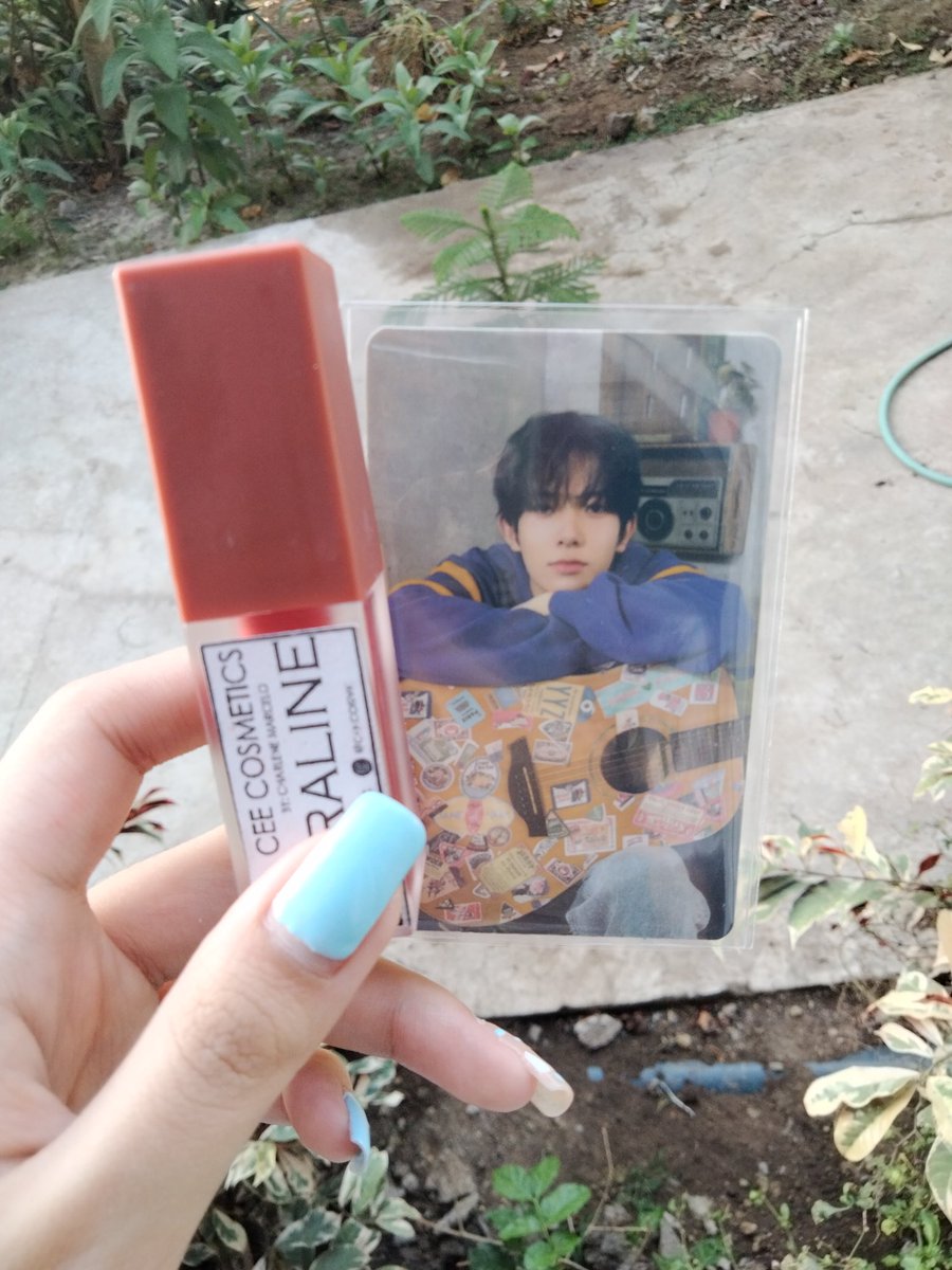 kim_lachi's tweet photo. sabi ni ate pj mag proof daw aq HAHAHAHAHA Thank youu for packing it nicely ambilis din dumatingg tas may pa liptint pa 🤩🤩
#envt_proofs https://t.co/mMbot8PHsU