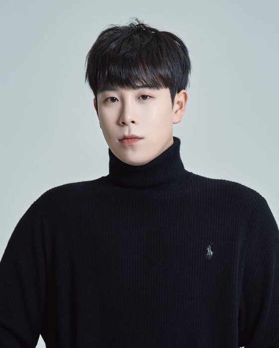 blockb_officiaI's tweet photo. [#피오]

[📰] 피오, 최근 해병대 지원 합격…3월 28일 입대
🔗 https://t.co/OUyaLgsX7d

#BLOCKB #블락비 #PO https://t.co/cbDqDMHxYh