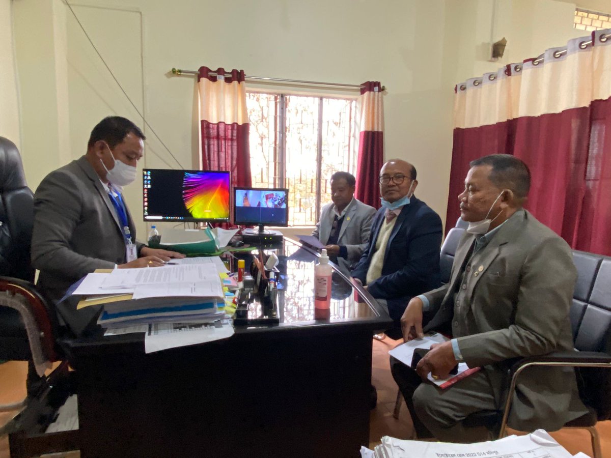 BJP4Manipur's tweet photo. Hon'ble MLA Shri Paonam Brojen Singh filed his nomination as a @BJP4India Candidate from Wangjing Tentha AC.
@NBirenSingh
@AShardaDevi https://t.co/IYC8uFjLpX