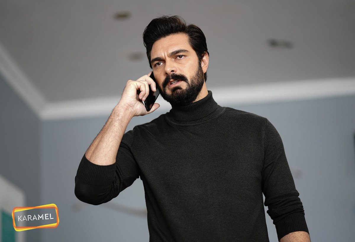emanetkanal7's tweet photo. 😎 #emanet yeni bölümleriyle hafta içi her akşam 19:00'da @kanal7'de! 💕 #DinmeyenHasret https://t.co/D4lD6V3KKG