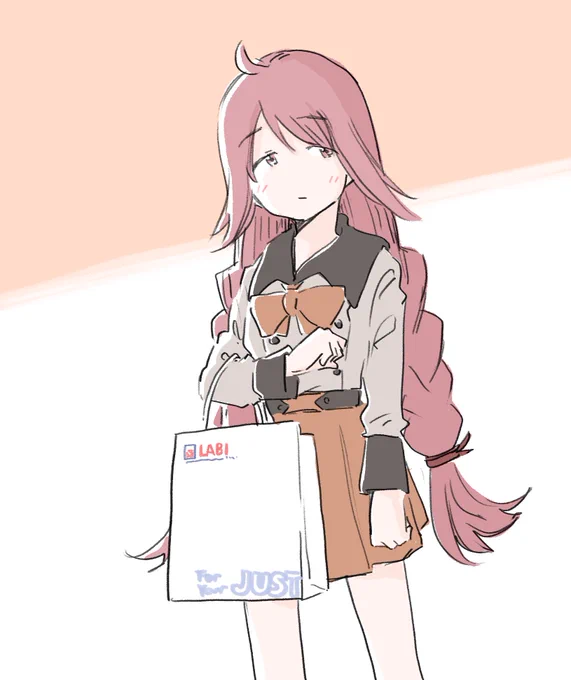 電器屋さんに買い物に来たラビさん 