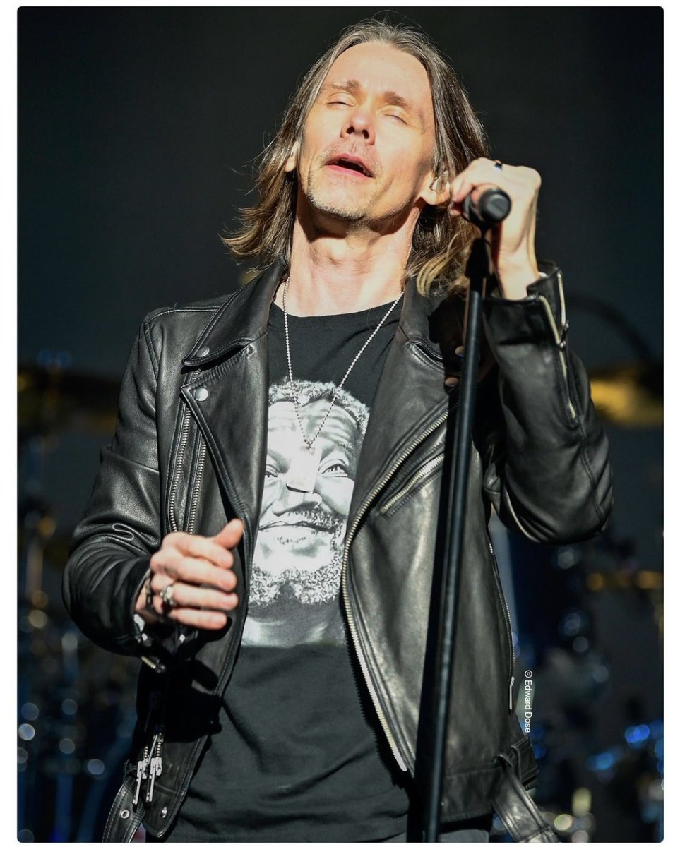 Last night in Seattle! Photo by Dose.Photo (IG)