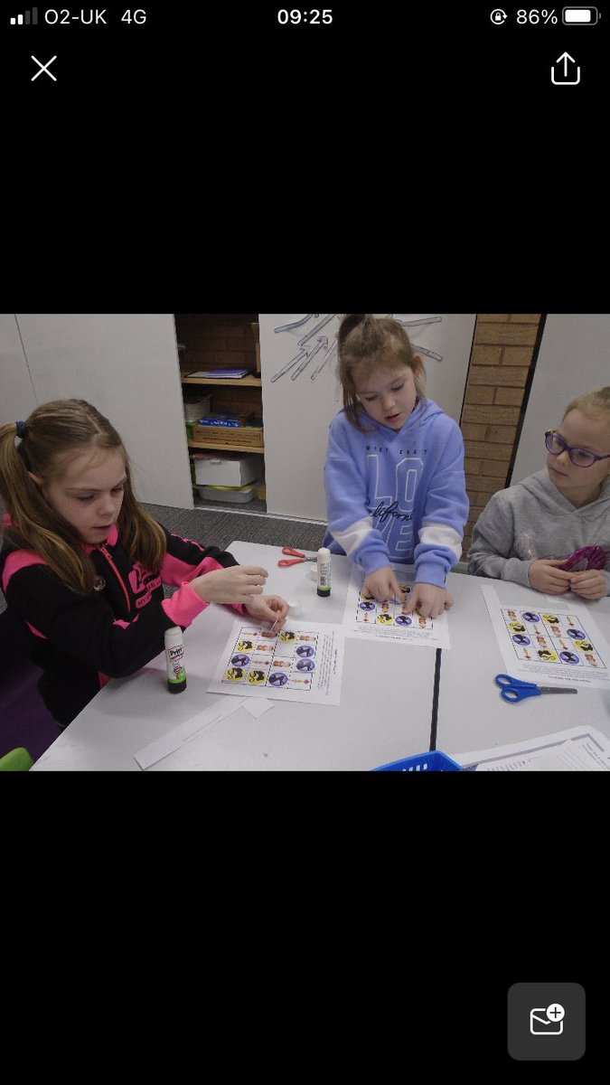 BirchwoodCE's tweet photo. As part of the NSPCC Maths day year2 used their shape knowledge to investigate tangram puzzles. They also looked at Chinese new year sudoku puzzles. Mrs Bate was impressed how well year 2 worked to solve them. #nspccnumberday #bcepsY2 https://t.co/plmFn6cldn