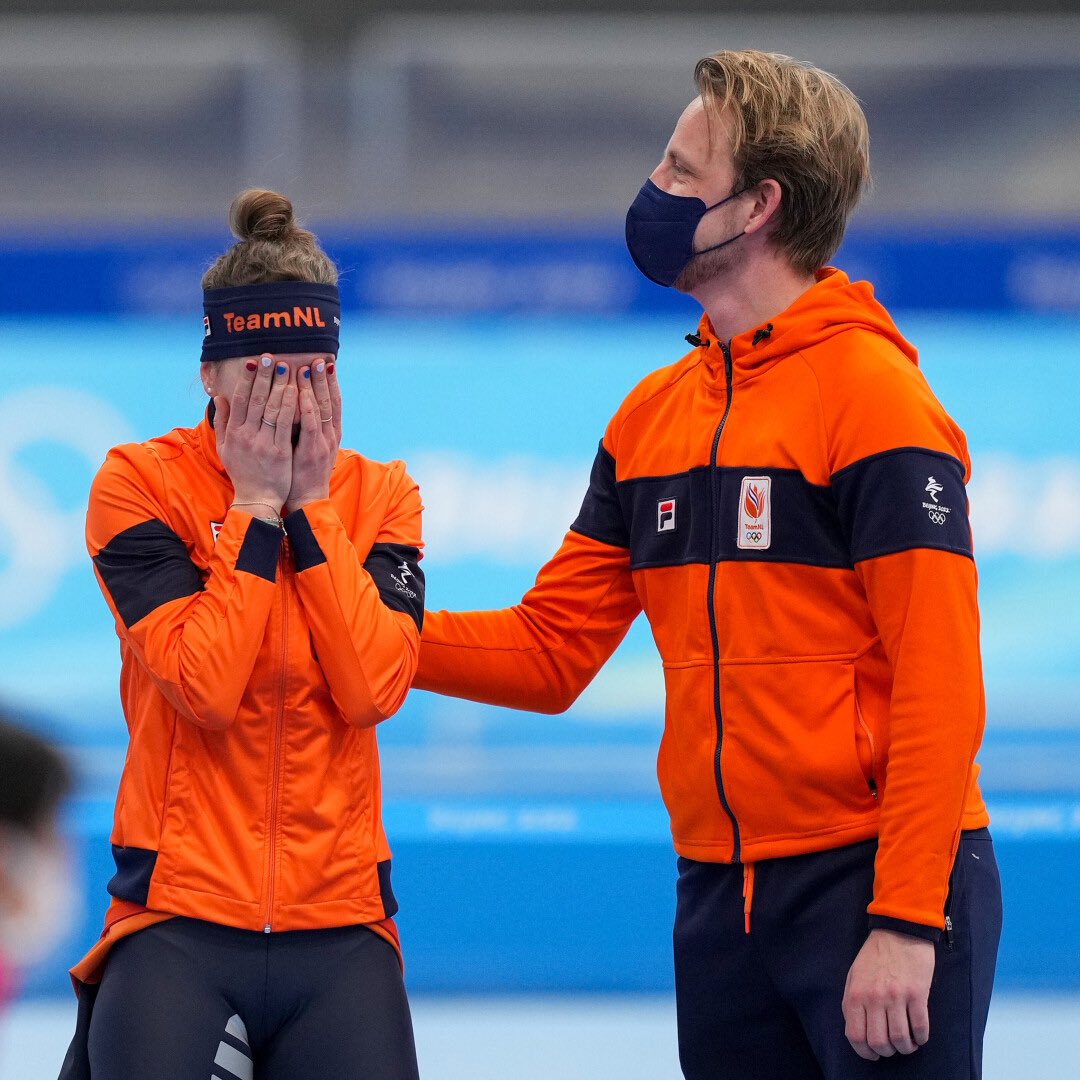 That moment... 🥺 Special to share this with my team! 🙌🏻🧡