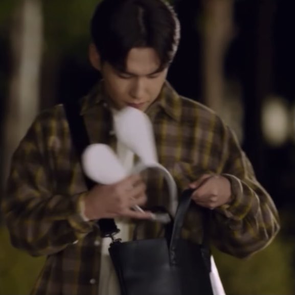 아니 얘 이거 집에 가져가는데???? ;;;;