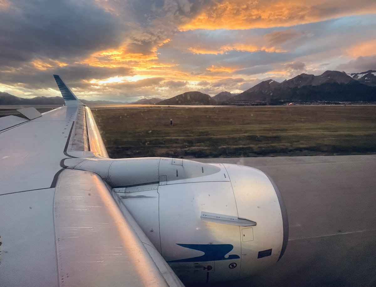 StevenHallDOP's tweet photo. After 26 hours & 3 flights, finally arrived in Tierra del Fuego last night - & a fab sunset at 21.20. Iβve had the privilege of global travel to some truly amazing locations over the last 34 years in the industry, but the location Iβm travelling to might trump them all? #VFXDOP https://t.co/h6ZDVbDgZM