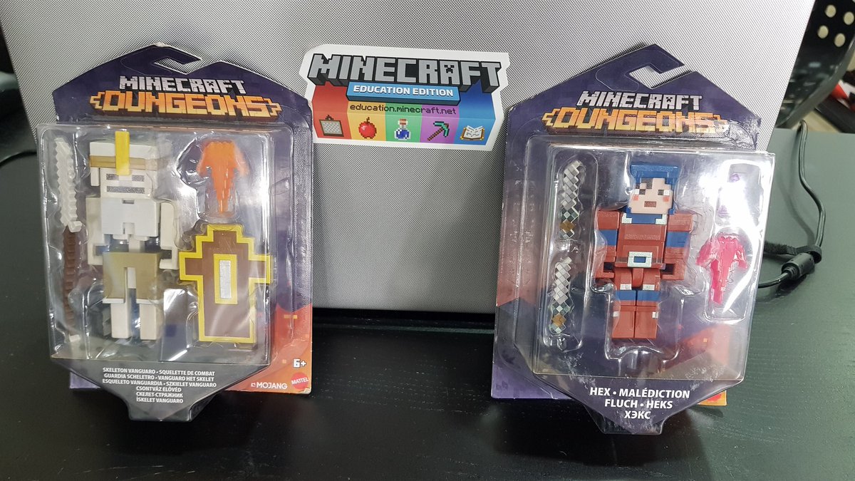 ChristosFlorid1's tweet photo. Wonderful gifts for my students from @PlayCraftLearn . So proud of them reaching the finals in this year's Global Challenge. @AriaAzizi @Aspire2Be @dogtx @Minecraft #MinecraftEdu #MicrosoftEdu https://t.co/f9wjKnmqfC