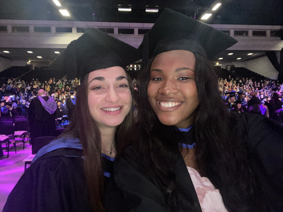 Such a fun day, officially graduating! Grateful for the 4 years it took me to get here and all the support, love &amp; prayers along the way! 🧡 whatever I end up doing I will always look back fondly on how great my university experience was <a href="/BrightPhysios/">UoB Physiotherapy</a>