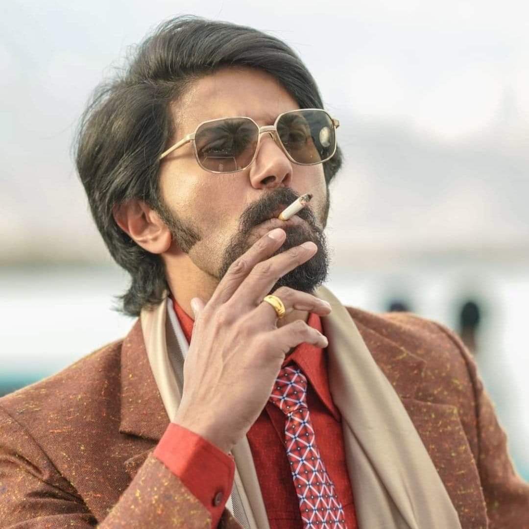 dqfanboy321's tweet photo. @KeralaTrends2 #DulquerSalmaan https://t.co/QiHzinDjdP