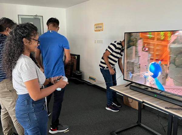 CreativeSoftLK's tweet photo. This week, #CreativeInterns had an exciting assortment of talks, training sessions, networking opportunities and fun activities at our office premises.
This was also an opportunity to welcome our newest members of the interns family, preparing them for a career in tech. 🚀 https://t.co/weabApWbQU