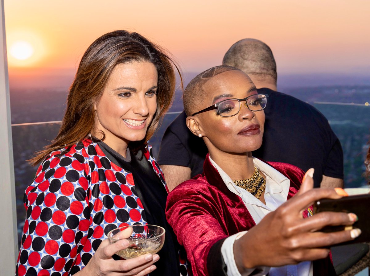 #KuliRoberts I am devastated to hear the news of your passing! This pic was taken 4 months ago. May your happy joyous beautiful soul RIP 🙏