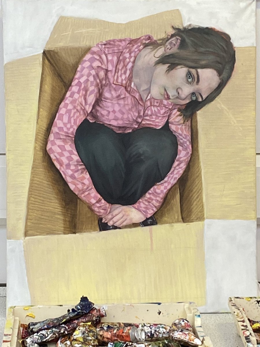 ArtDesignUpton's tweet photo. Our fabulous year 12 girls are coming to the end of their #selfportraits study! Next stop…#landscapes #alevelart 👍🏻👏🏻👏🏻👏🏻 https://t.co/SVxmcyV1GR