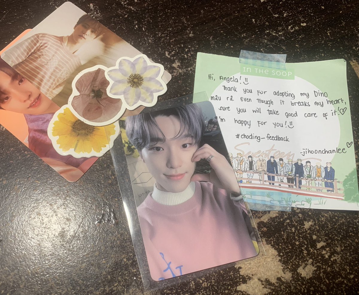 RoseQuartz1520's tweet photo. OMG IM CRYING😭

THANK YOU SO MUCH @jihoonchanlee! Super smooth, transparent &amp; nice✨

From wtb pero sumuko 
Then lumabas isang gabi for mining
Tas namine &amp; uuwi
Ngayon nakauwi na si Dino heart cheek🥰

Pramis aalagaan ko si Dino!

#choding_feedback
Support and buy her merch na💛 https://t.co/mNLzs2IoIV