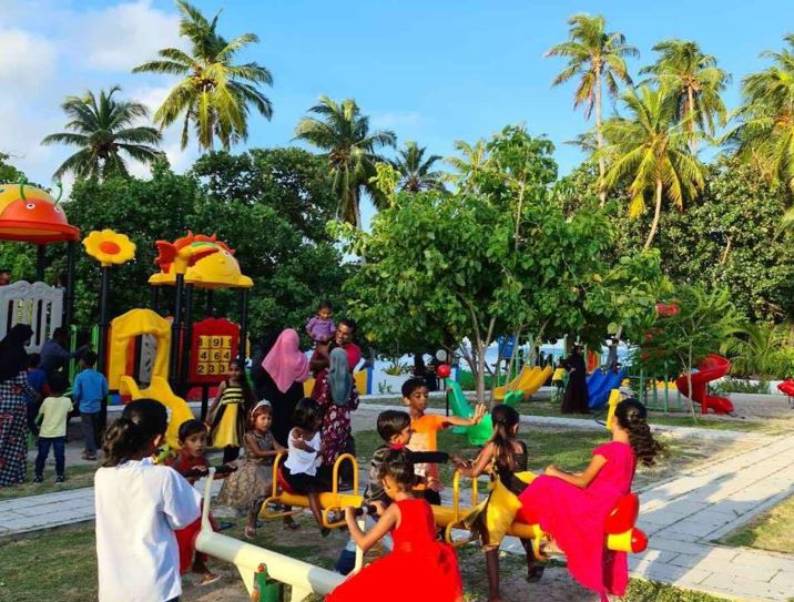 MoYSF_mv's tweet photo. ށ. ކަނޑިތީމުގައި ގާއިމްކުރާ ކުޑަކުދިންގެ ޕާކަށް ބޭނުންވާ ސާމާނު ސަޕްލައި ކޮށްދޭނެ ފަރާތެއް ހޯދުމަށް ވަނީ އިއުލާން ކުރެވިފައި.

އިއުލާން: https://t.co/m8euw5ylI8 https://t.co/iEc70UYe4x