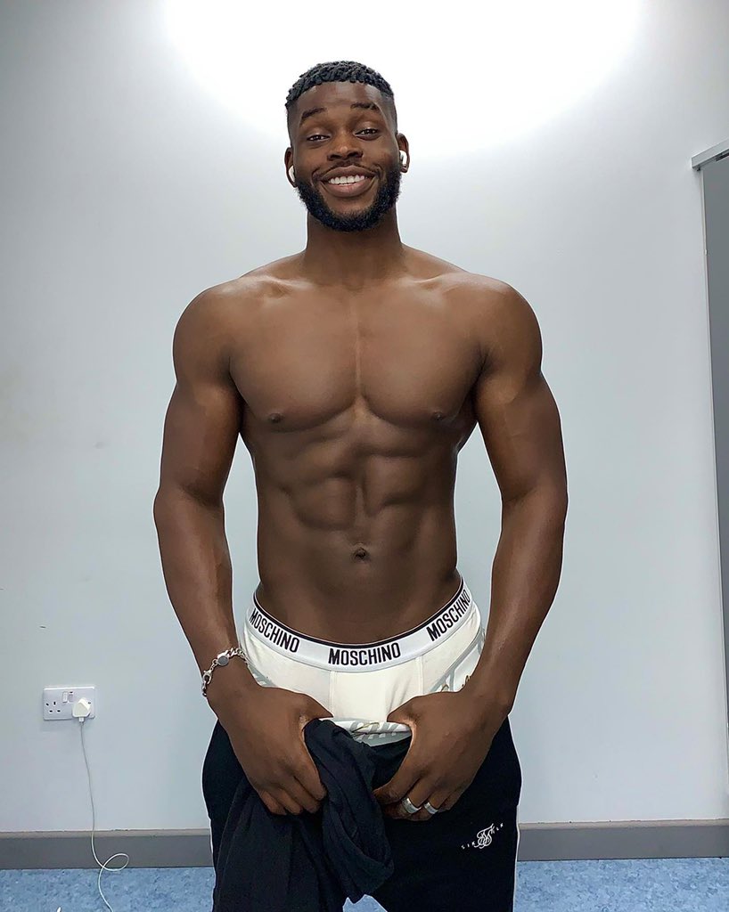 AyoBrayo's tweet photo. I almost 💦 https://t.co/vVDN6IiFHX