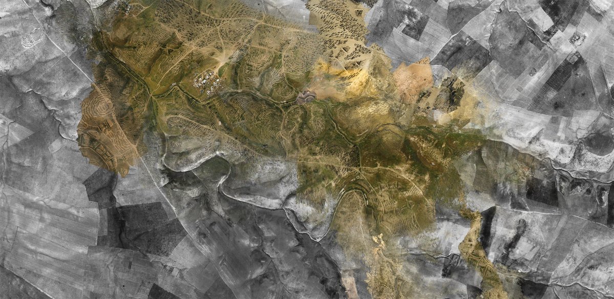 ArtReview_'s tweet photo. Founder of Forensic Architecture Eyal Weizman discusses why aesthetics must mean more than pleasure and play. ‘Aesthetics is not a question of beautification,’ Weizman argues, ‘but of the sensible.’ https://t.co/eswi9CPZ8z https://t.co/yrgN9WcCT2