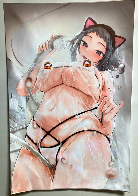 【2/14〆切】GPS69弾タペストリーの校正を一部紹介します!処女単行本『同人作家はコスプレえっちの夢を見るか』が絶賛発売中!ごさいじ()先生の『comicアンスリウムvol.105』表紙イラストタペストリー!猫耳を付けた水着美少女と一緒にヌクヌクできる一枚です! 