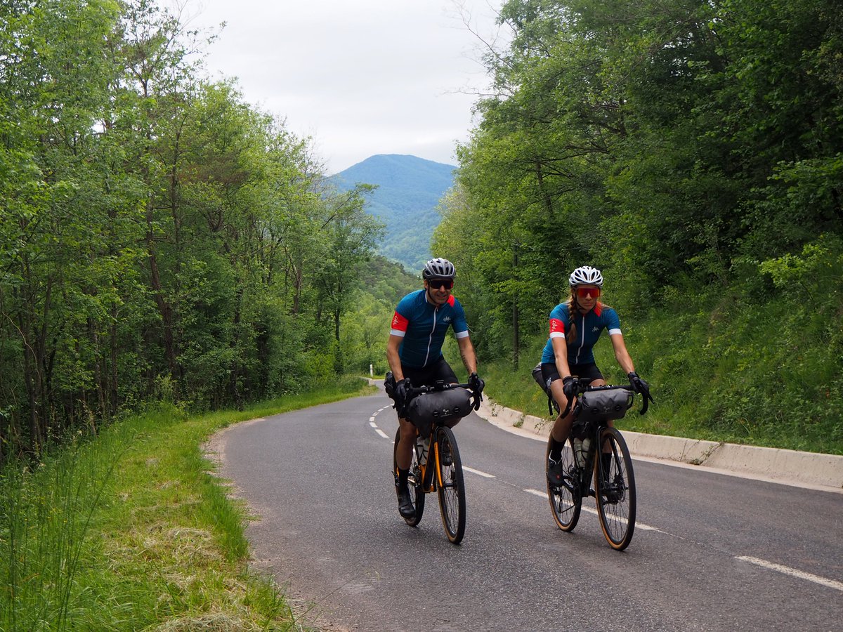 CristinaClara's tweet photo. ¿Te gusta #viajar en #bicicleta? Con #alforjas o en #bikepacking te invitamos a leer las crónicas de nuestros #viajes en https://t.co/R7BgsoTZOk
También los #tracks de las #rutas aquí:
https://t.co/Zew203JyUz
Agradecemos comentarios y preguntas recibidos Nos ayudan a mejorar! https://t.co/gLQPqScINN