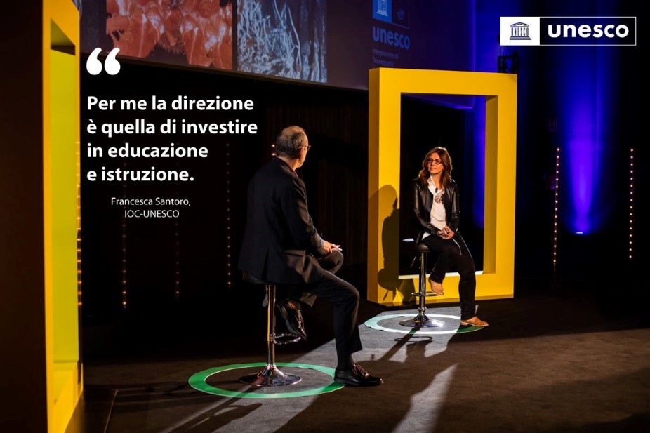 UNESCOVenice's tweet photo. #NGF21 - A scuola di Oceano 🌊🌍
Del Programma di Educazione all'Oceano, Francesca Santoro @IocUnesco ha spiegato l'importanza di essere consapevoli e di investire in #educazione e #istruzione per salvare l'#oceano.
📽️ https://t.co/2HmTVHJ1F5
#OceanLiteracy #oceanpreservation https://t.co/T8w2Eid6sS