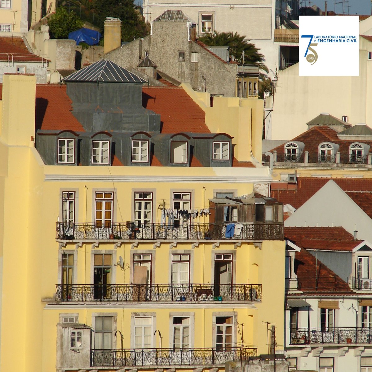 Divulga-se o 1º Relatório de Progresso do Grupo de Coordenação da Estratégia de Longo Prazo para a Renovação dos Edifícios (ELPRE), do qual o LNEC faz parte.

lnec.pt/edificios/pt/