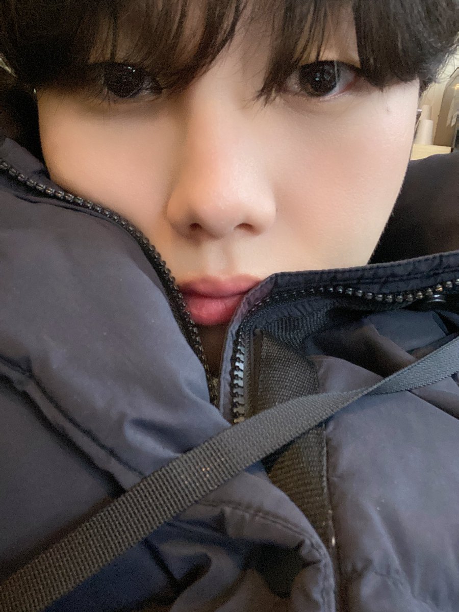 officialD1CE's tweet photo. [#김현수] 점점 짧아져야지222

#디원스 #D1CE https://t.co/Yof0tx9fHD