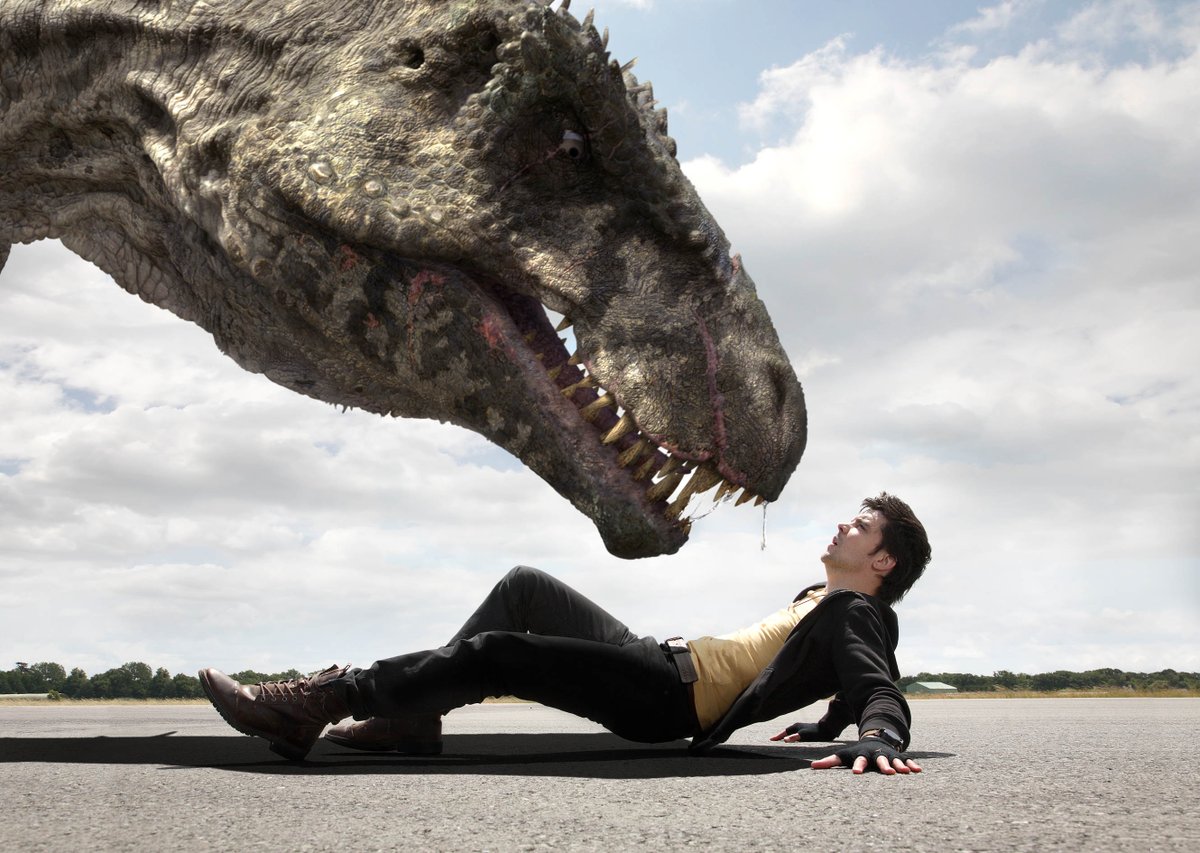 PrimevalLegacy's tweet photo. 15 years ago today, Primeval premiered on our screens #OTD #Primeval #Primeval15 @ITV @impossible_pics https://t.co/FKu3yPns5C