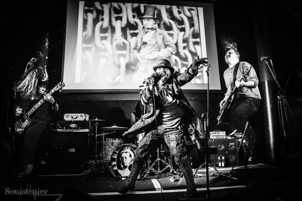 Marc Burrows tweet media