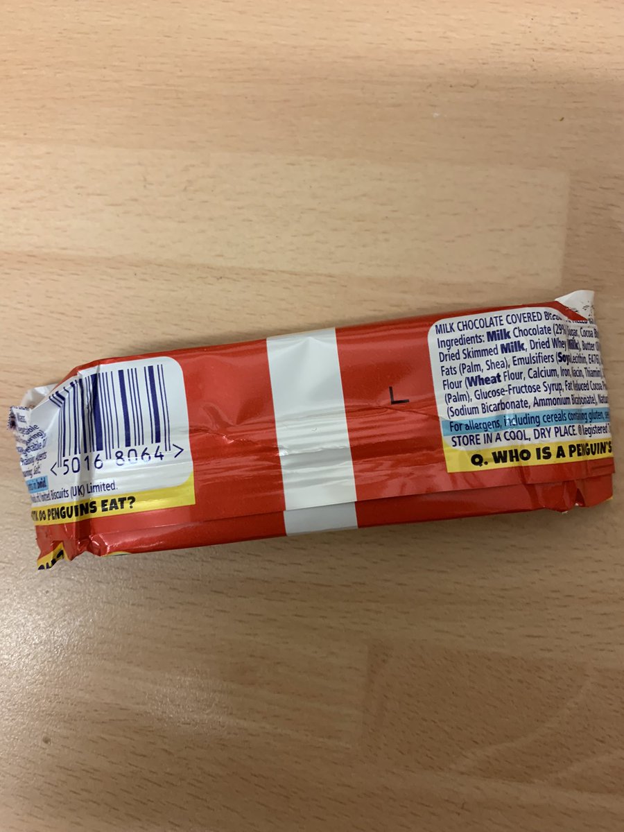 GillianGriff15's tweet photo. P…p…p…pick up a mixed up Penguin. I think this packet got a bit lost in the wrapping machine! We enjoyed guessing what the rest of the joke would be 🤣…@McVities #insidethefactory #ourfavouritebiscuit https://t.co/1soXV57xAX