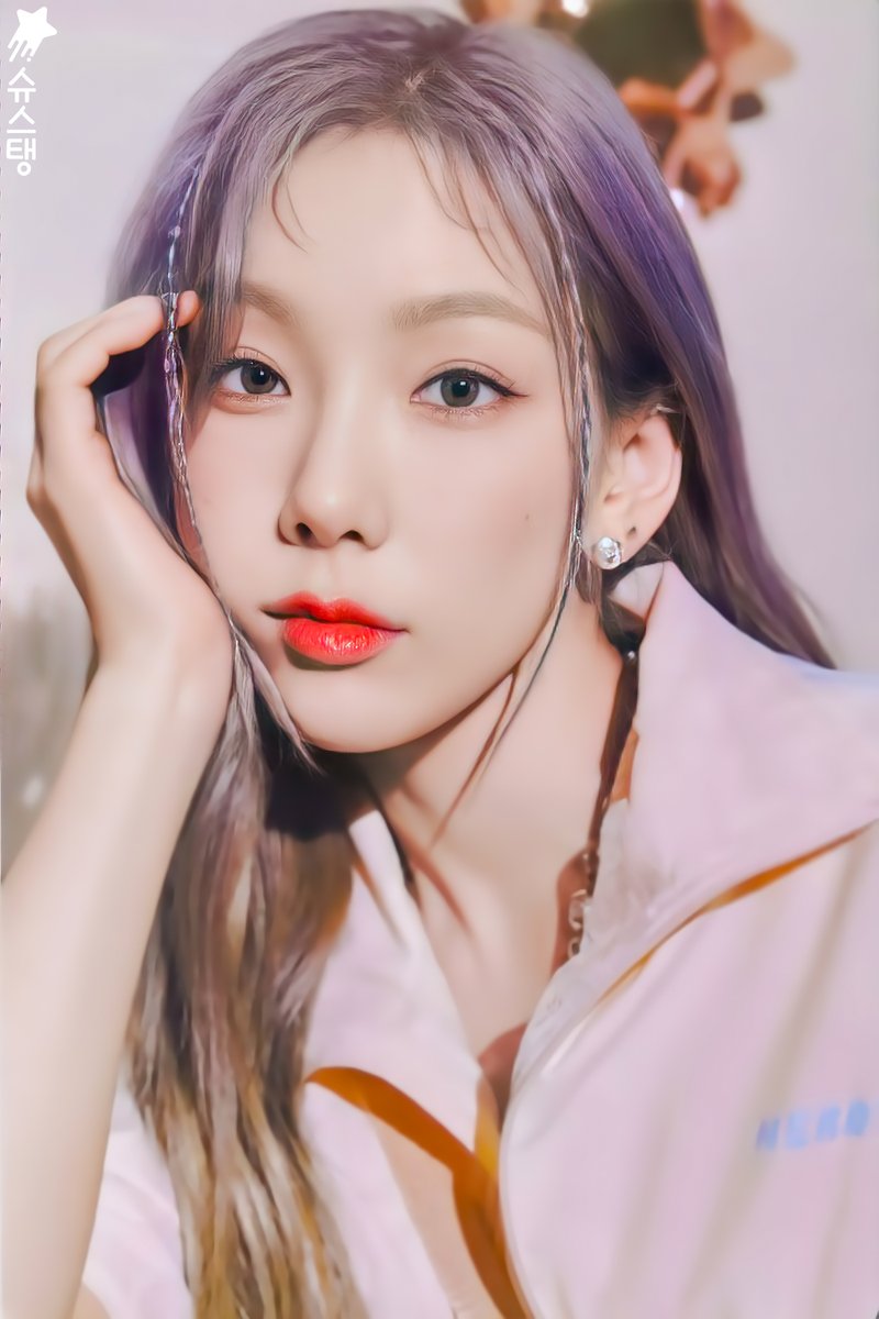 SStaeng9's tweet photo. NERDY💜 PHOTO CARD #1
#태연 #Taeyeon https://t.co/tqKDwXtL3K