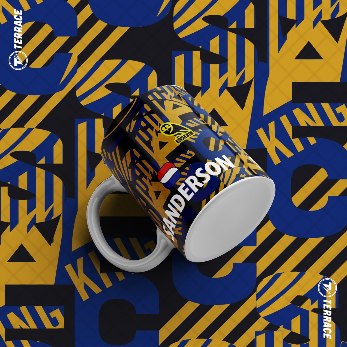 theterracestore's tweet photo. 𝐍𝐄𝐖 #𝐒𝐖𝐅𝐂 𝐀𝐃𝐃𝐈𝐓𝐈𝐎𝐍! 🦉💙

🛒Get your hands on our new '97 @swfc range at https://t.co/q1eOAuzEjH 

🔁Retweet for your chance to bag the kit mug 𝗙𝗥𝗘𝗘! https://t.co/lAE2Isbo2h