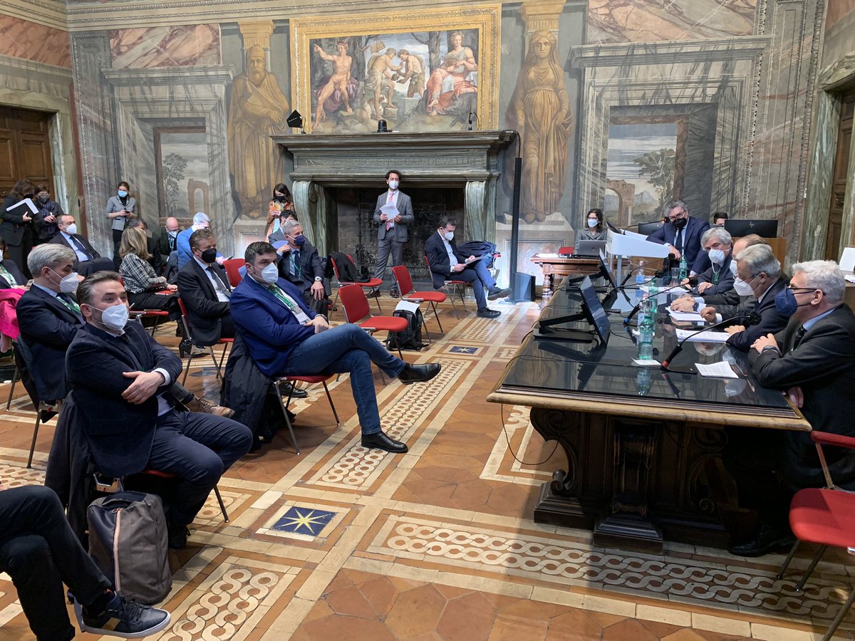 Copagri's tweet photo. #FRUCLASS: #Verrascina, riteniamo che la politica debba continuare a lavorare per trovare risorse e portare avanti progetto innovativo e fondamentale per #qualità e #premialità filiera #grano-#pasta; obiettivo è coprire 60-70% produzione nazionale. https://t.co/PrWI8ieAPY