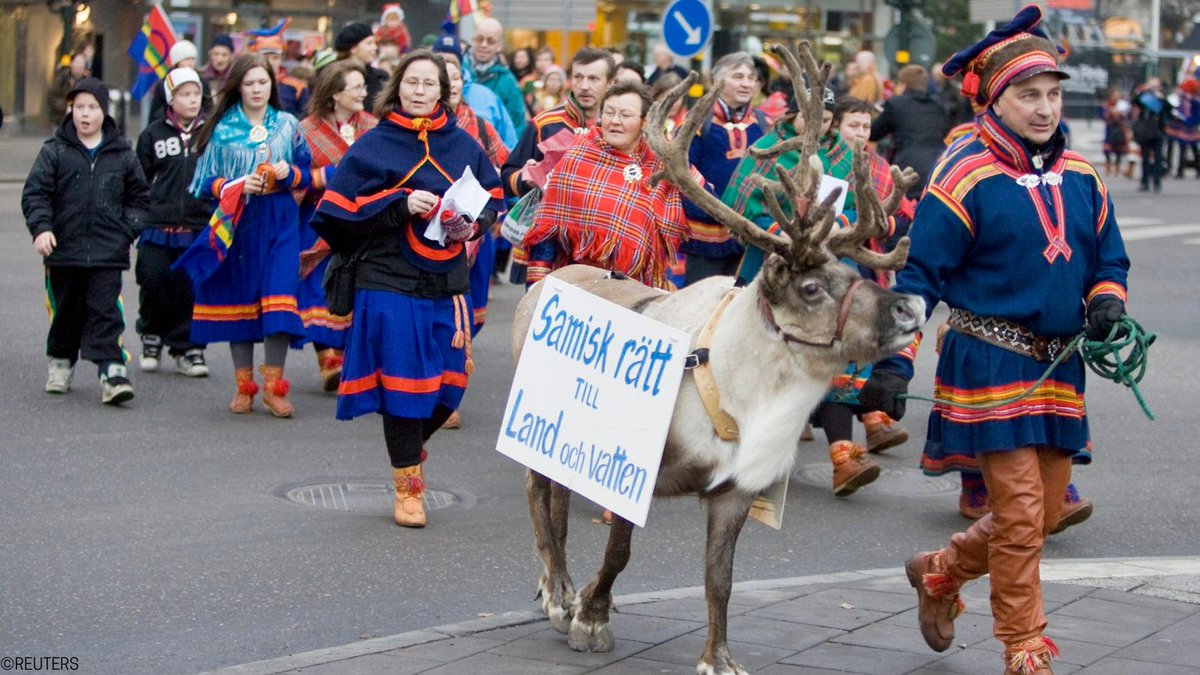 UN_SPExperts's tweet photo. 🇸🇪 #Sweden: UN experts urge Sweden not to issue a licence for an iron-ore mine in the Gállok region, home of the indigenous Sámi people, saying the mine will generate vast amounts of pollution and toxic waste, and endanger reindeer ‘herding’: https://t.co/7ByjH4IOfE https://t.co/LQJZBcTvHP