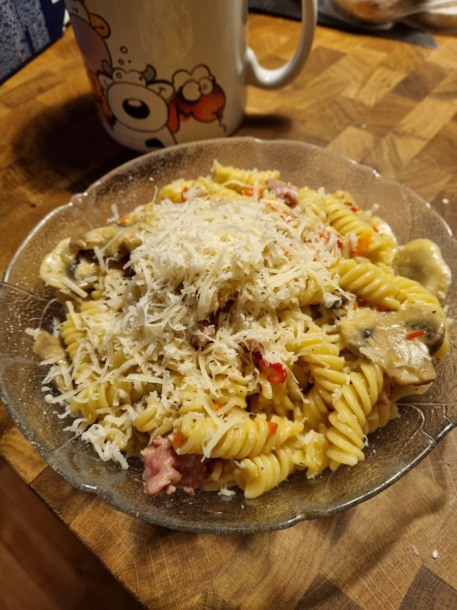 KronvallTV's tweet image. Todays food pasta ala kronvall something ❤👍 supergod #cooking #cookmore #orderless