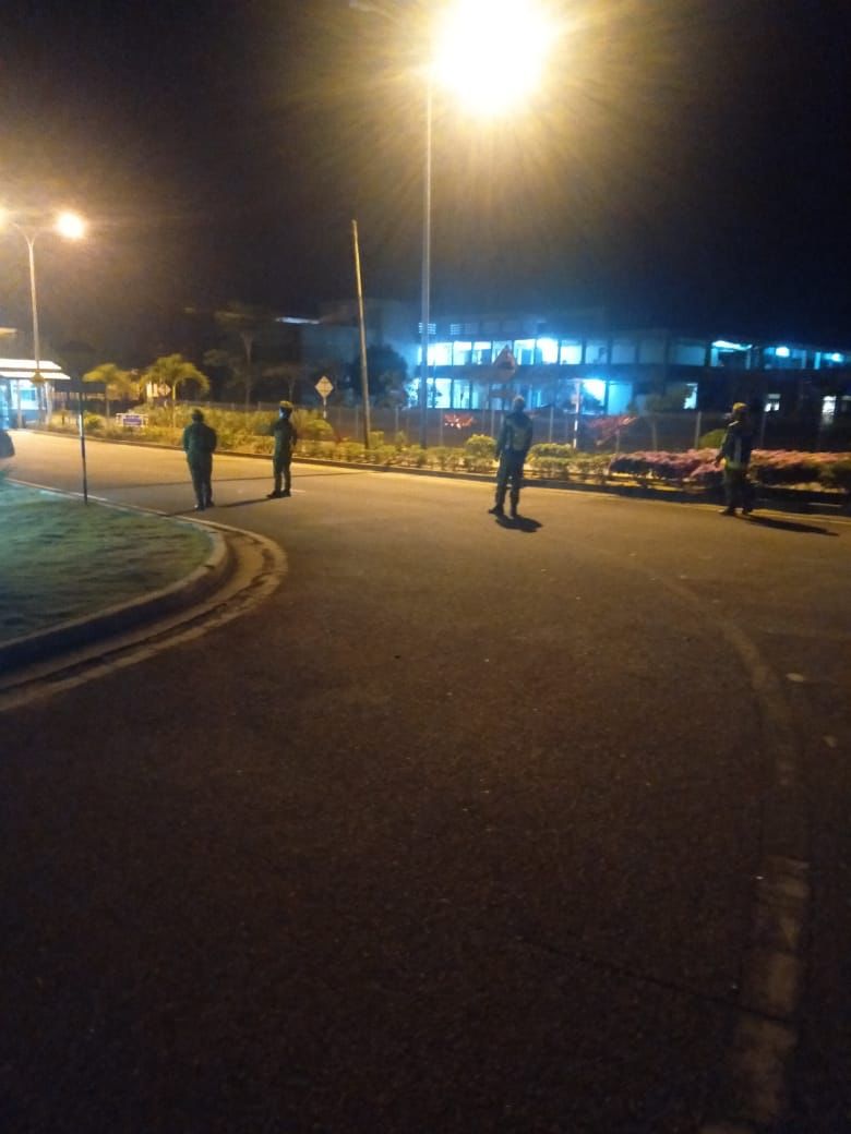 RELAbesut's tweet photo. 10/02/2022 - Khamis 
Rondaan Keselamatan Kawasan Berfokus dilaksanakn di Stesen Minyak Petron Benting Lintang, SMK Tembila, Masjid Tmn Ilmu &amp; UNISZA. Rondaan dilaksanakn bg mengurangkn jenayah &amp; risiko kecurian y mgkin akn berlaku.

@RELA_Terengganu
#SetiaBerbakti
#kitajagakita https://t.co/FCbGoPnfFH