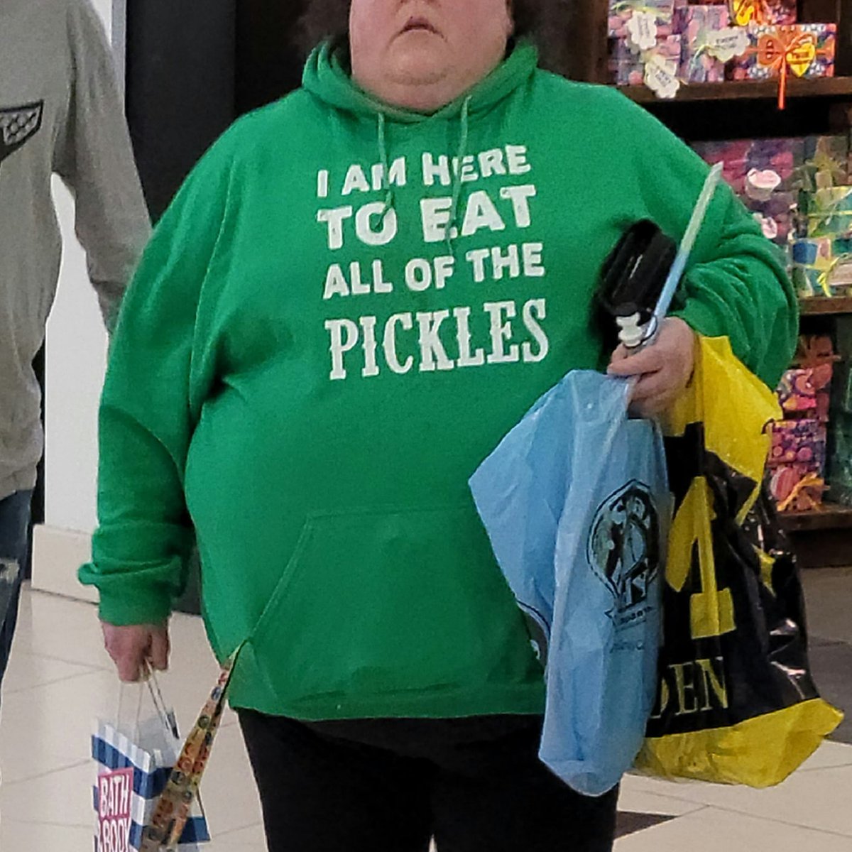 lucci_colucci's tweet photo. @MeltdownWRIF Saw this yesterday at the mall 🤣 https://t.co/JpI7ugzEqW