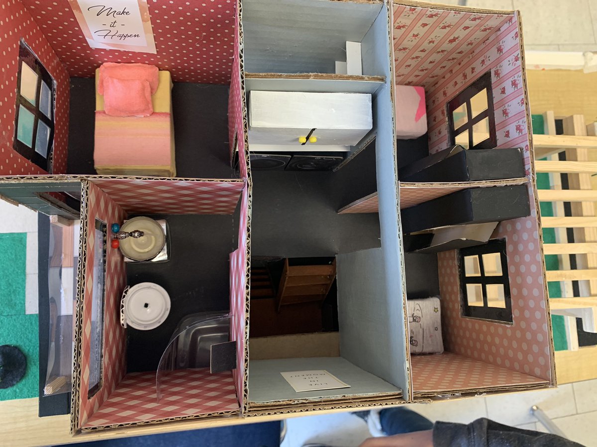 MrsHoggart's tweet image. Today was the big reveal for students home building #PBL task. I was blown away with their creativity! We are measuring each room in cm and creating floor plans to scale in preparation to build their own #GoogleSite to “sell” their home on. #tvdsbmath