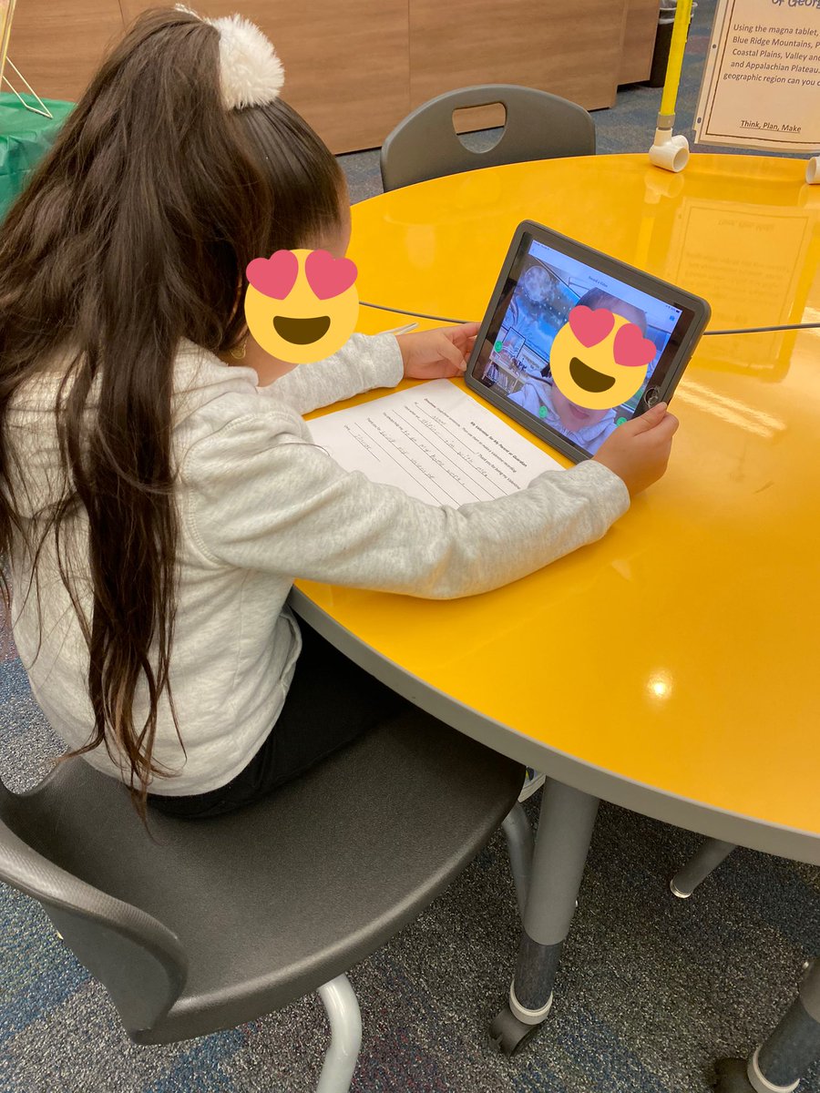 REDye2013's tweet photo. Ms. Seel’s students are using @Seesaw to make special video Valentine’s for a loved one 😍Get ready for some tears mom and dad! @CobbInTech @RESroadrunners @RussellElReads https://t.co/paciVSvNhG