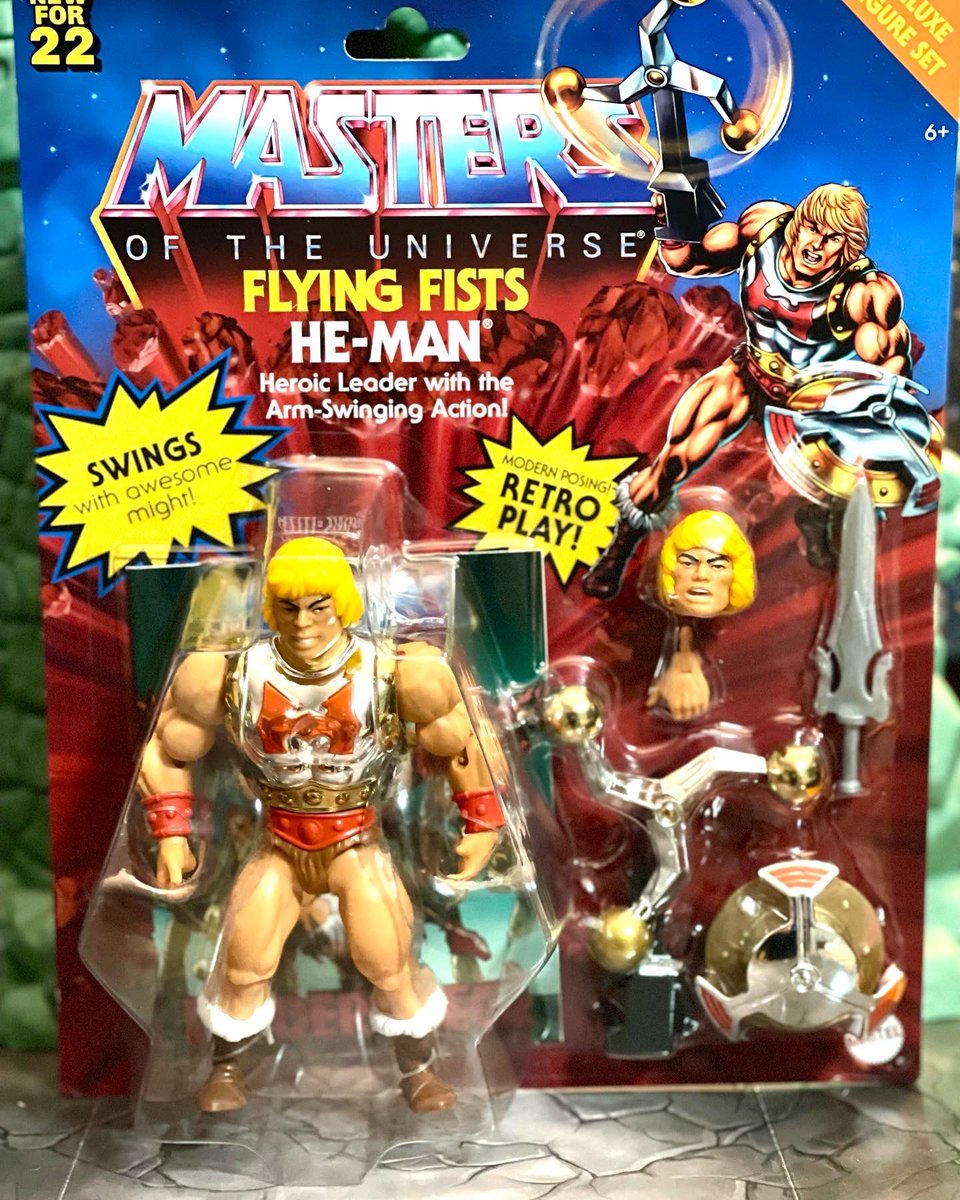 Kenzos_Creation's tweet photo. Successful hunt this morning. No Terror claws yet, But definitely happy to see the new wave starting! The box art as always is amazing! Ready to rip this bad boy open! @Mattel @MastersOfficial @walmart #mastersoftheuniverse #heman #flyingfistsheman #toyhunt https://t.co/IpjyxMnkrF