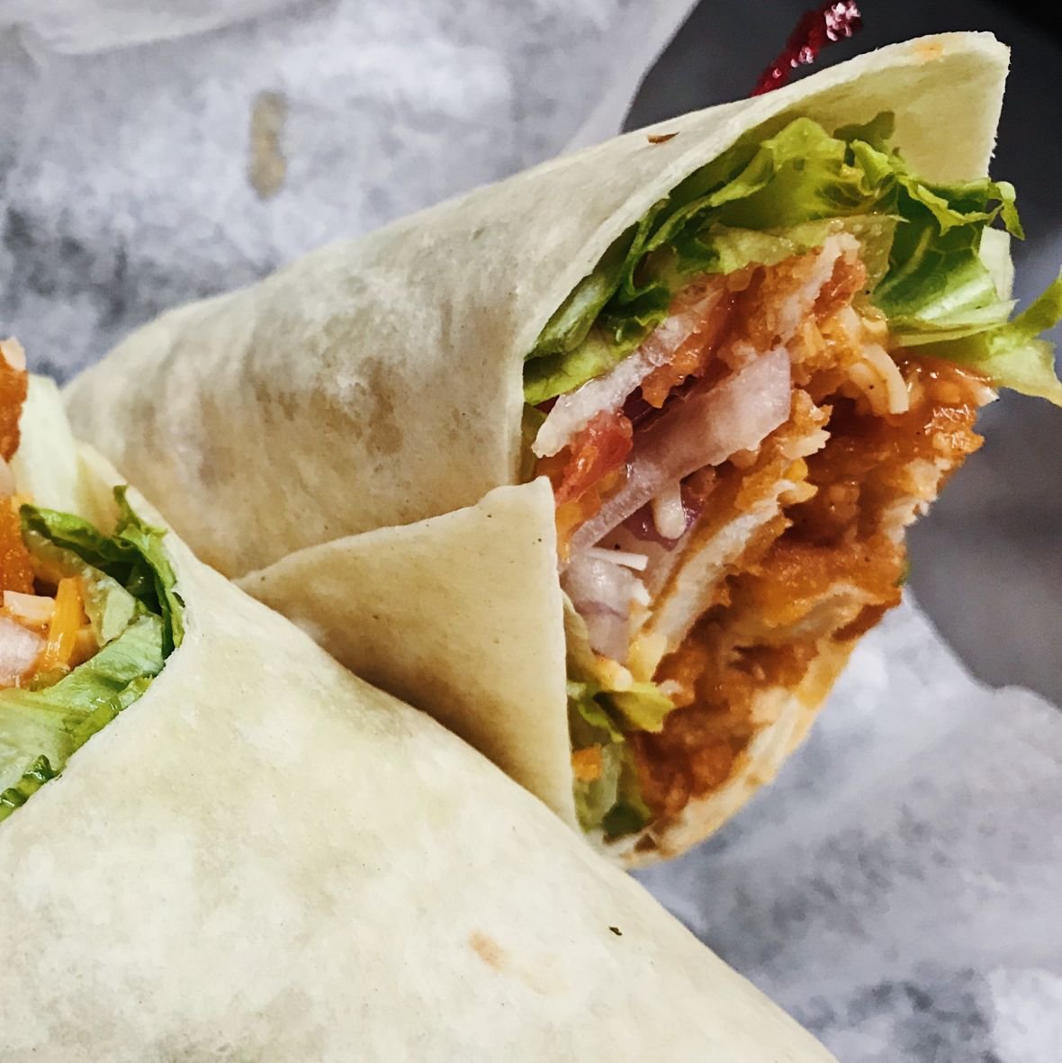 BootleggersTroy's tweet photo. I made a song about lunch...well really it was more of a wrap😅
.
🍽️Open for Indoor Dining
🚗Delivery available on #GrubHub
.
#BootleggersOnBroadway #Bootleggers #TroyNY #TroyEats #NYBeer #NYFoodie #Foodie https://t.co/sVwkbpbxFp
