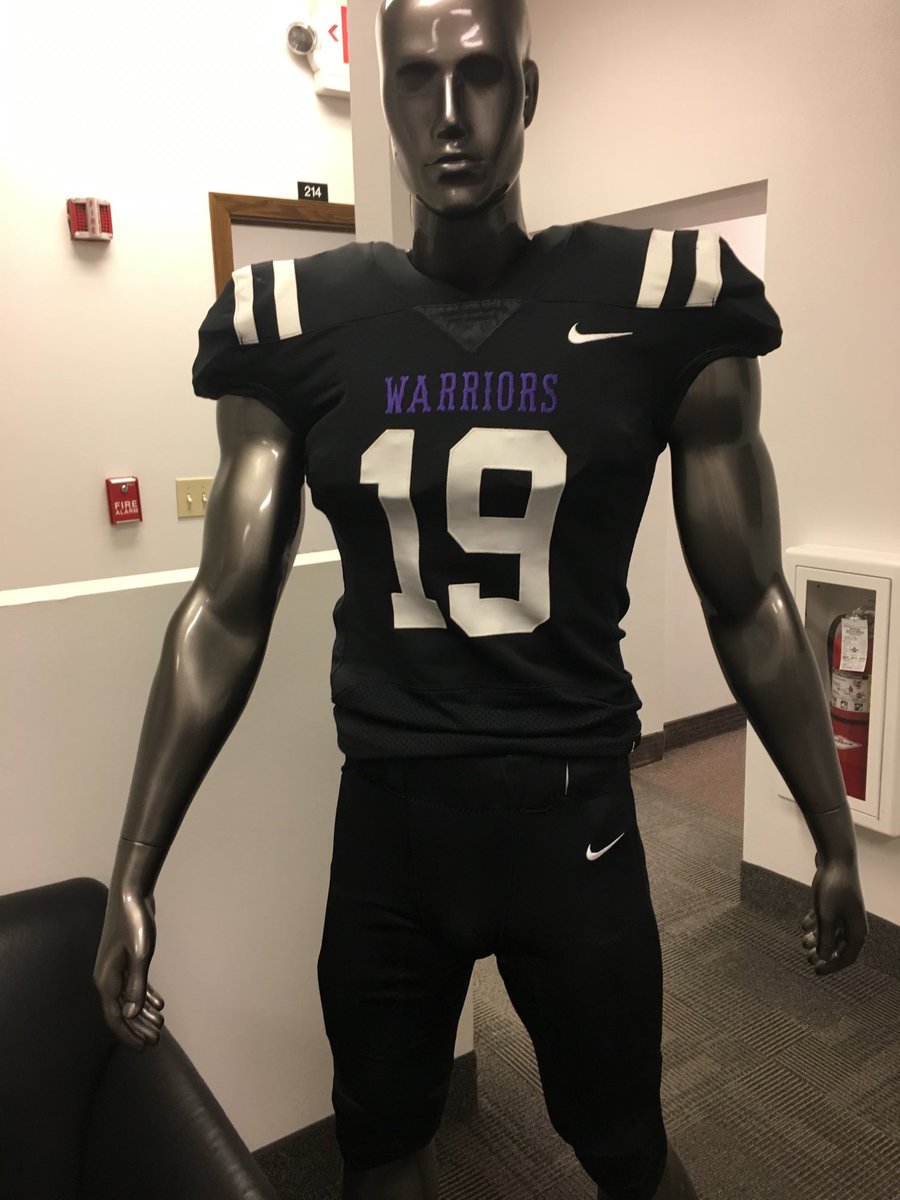 BroussardKnotts's tweet image. After a conversation with @CoachFinley_Wu I am blessed to receive an offer from Waldorf University🟣⚪️ @CoachDixon_63 @Coach4343 @Coach_McCoy7 @_JulianAllen